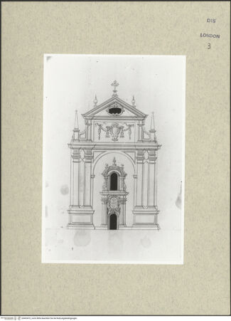 Vorderseite von Courtauld Institute [https://www.deutsche-digitale-bibliothek.de/content/lizenzen/rv-ez/] Varii Disegni d'Architettura...Seite 41: Aufriss einer Ädikulafassade einer Kirche - , bh493472_recto. Foto.