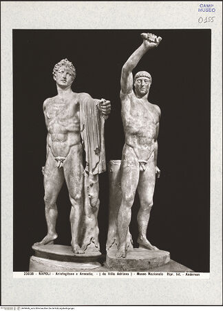 Vorderseite von Alinari [https://www.deutsche-digitale-bibliothek.de/content/lizenzen/rv-ez/] Der Tyrannentöter Aristogeiton, Kopie nach einem griechischen Original um 480/70 v.Chr. von Kritios und Nesiotes - Zusammen mit der Statue des Harmodios, bh494446_recto. Foto.