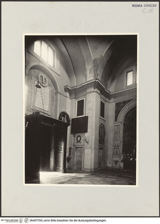 Vorderseite von ICCD [https://www.deutsche-digitale-bibliothek.de/content/lizenzen/rv-ez/] Sant'Eligio degli Orefici - Innen, Blick Richtung Eingang, bh497703_recto. Foto.