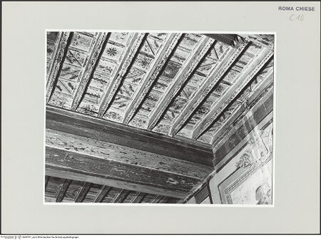 Vorderseite von Sopr. BAS ROMA [https://www.deutsche-digitale-bibliothek.de/content/lizenzen/rv-ez/] Santa Francesca Romana in Tor de' SpecchiHaus der hl. Francesca RomanaAntico Refettorio - Holzdecke des Refektoriums, bh497911_recto. Foto.