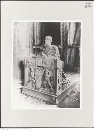 Vorderseite von Bibliotheca Hertziana [https://www.deutsche-digitale-bibliothek.de/content/lizenzen/rv-fz/] Kardinal Oliviero Carafa im Gebet - Seitenansicht von rechts, bh498503_recto. Foto.