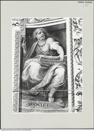 Vorderseite von Sopr. BAS ROMA [https://www.deutsche-digitale-bibliothek.de/content/lizenzen/rv-ez/] Ausmalung der Wölbung von Apsis und ChorjochSechs ProphetenDaniel - , bh499034_recto. Foto.