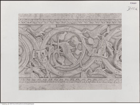 Vorderseite von Deckers-Matzko [https://www.deutsche-digitale-bibliothek.de/content/lizenzen/rv-ez/] Mittleres PortalLinkes Gewände - Linke Seite des Türrahmens, Ausschnitt, bh500159_recto. Foto: Deckers-Matzko, R.J..