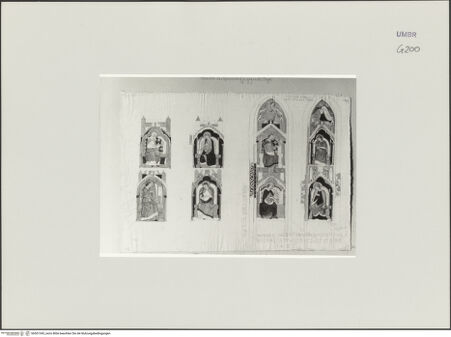 Vorderseite von Städelsches Kunstinstitut und Städtische Galerie [https://www.deutsche-digitale-bibliothek.de/content/lizenzen/rv-ez/] Sammlung von Umrissen und Durchzeichnungen, dienend zur Geschichte der bildenden Künste des Mittelalters in Italien, gezeichnet von J.A. Ramboux aus Trier in den Jahren 1818 bis 1822 und den Jahren 1833 bis 1843Seiteuntere Zeichnung: Querhausfenster, Figuren der beiden rechten Fensterbahnen mit weiblichen Heiligen - , bh501343_recto. Foto.