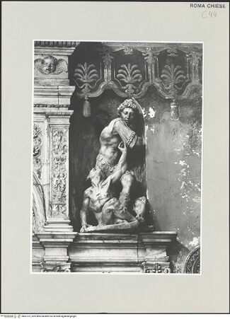 Vorderseite von Sopr. BAS ROMA [https://www.deutsche-digitale-bibliothek.de/content/lizenzen/rv-ez/] Grabmal für Kardinal Giovanni Michiel und Bischof Antonio Orso - Rechter Pilaster: Hl. Erzengel Michael, bh501372_recto. Foto.