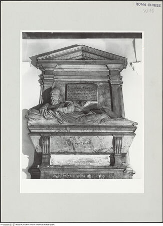 Vorderseite von Sopr. BAS ROMA [https://www.deutsche-digitale-bibliothek.de/content/lizenzen/rv-ez/] Grabmal für Bischof Bernardo Elvino - , bh502259_recto. Foto.