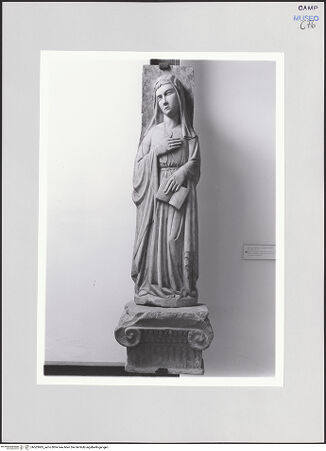 Vorderseite von Pedicini, Luciano [https://www.deutsche-digitale-bibliothek.de/content/lizenzen/rv-ez/] Reste eines Ziboriums - Fragment mit Maria der Verkündigung, bh503985_recto. Foto: Pedicini, Luciano.