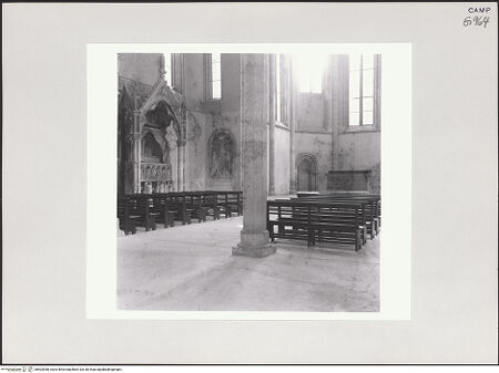 Vorderseite von Pedicini, Luciano [https://www.deutsche-digitale-bibliothek.de/content/lizenzen/rv-ez/] Santa Maria Donnaregina Vecchia - Langhaus und Apsis, bh503988_recto. Foto: Pedicini, Luciano.