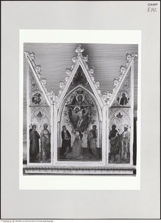 Vorderseite von Pedicini, Luciano [https://www.deutsche-digitale-bibliothek.de/content/lizenzen/rv-ez/] Triptychon mit einer Kreuzigung mit der Trinität (Gnadenstuhl) - Gesamtansicht, bh503989_recto. Foto: Pedicini, Luciano.