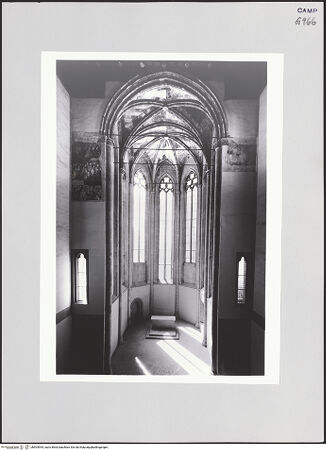 Vorderseite von Pedicini, Luciano [https://www.deutsche-digitale-bibliothek.de/content/lizenzen/rv-ez/] Santa Maria Donnaregina Vecchia - Gesamtansicht, bh503994_recto. Foto: Pedicini, Luciano.