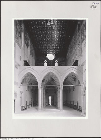 Vorderseite von Pedicini, Luciano [https://www.deutsche-digitale-bibliothek.de/content/lizenzen/rv-ez/] Santa Maria Donnaregina Vecchia - Ansicht vom Chor mit Nonnenempore, bh503995_recto. Foto: Pedicini, Luciano.