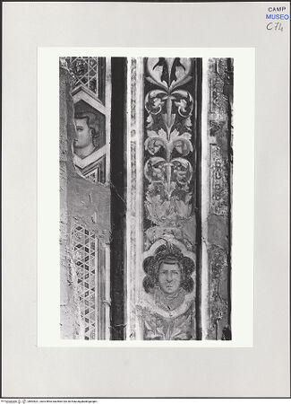 Vorderseite von Pedicini, Luciano [https://www.deutsche-digitale-bibliothek.de/content/lizenzen/rv-ez/] Dekoration der Fensterlaibungen - Dekorationen des rechten Apsisfensters, Ausschnitt, bh504021_recto. Foto: Pedicini, Luciano.