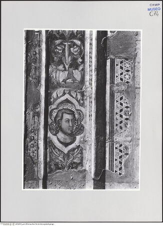 Vorderseite von Pedicini, Luciano [https://www.deutsche-digitale-bibliothek.de/content/lizenzen/rv-ez/] Dekoration der Fensterlaibungen - Dekorationen des rechten(?) Apsisfensters, Ausschnitt, bh504022_recto. Foto: Pedicini, Luciano.