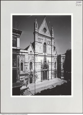 Vorderseite von Pedicini, Luciano [https://www.deutsche-digitale-bibliothek.de/content/lizenzen/rv-ez/] DuomoWestfassade - Seitenansicht (von Nordwesten), bh505422_recto. Foto: Pedicini, Luciano.