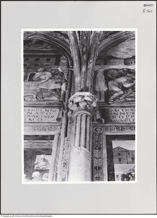 Vorderseite von Pedicini, Luciano [https://www.deutsche-digitale-bibliothek.de/content/lizenzen/rv-ez/] DuomoCappella di Sant'Aspreno (Cappella Tocco) - Kapitell, bh505426_recto. Foto: Pedicini, Luciano.