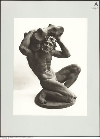Vorderseite von Eremitage [https://www.deutsche-digitale-bibliothek.de/content/lizenzen/rv-ez/] Statuette eines Titans - Gesamtansicht des rechten Profils, bh505487_recto. Foto.