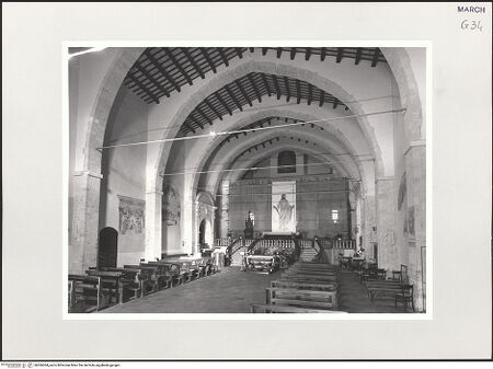 Vorderseite von Sigismondi, Roberto [https://www.deutsche-digitale-bibliothek.de/content/lizenzen/rv-fz/] Sant'Esuperanzio - Inneres nach Osten, bh506064_recto. Foto: Sigismondi, Roberto.