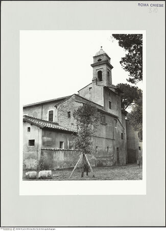 Vorderseite von Sopr. BAS ROMA [https://www.deutsche-digitale-bibliothek.de/content/lizenzen/rv-ez/] Santi Nereo e Achilleo - Ansicht von Südosten, bh506610_recto. Foto.