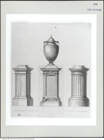 Vorderseite von Getty Research Institute [https://www.deutsche-digitale-bibliothek.de/content/lizenzen/rv-ez/] ZeichnungenUrne mit Sockel - , bh507706_recto. Foto.