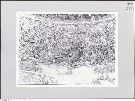 Vorderseite von ICCD [https://www.deutsche-digitale-bibliothek.de/content/lizenzen/rv-ez/] Szenen aus dem Leben Christi, Apostel und EvangelistensymboleChristusmonogramm und Hand Gottvaters - Ornamentband mit Vögeln und Früchten, bh508330_recto. Foto.