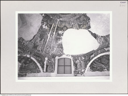 Vorderseite von ICCD [https://www.deutsche-digitale-bibliothek.de/content/lizenzen/rv-ez/] Szenen aus dem Leben Christi, Apostel und Evangelistensymbole - Kuppelkompartiment, Gesamtansicht: der wunderbare Fischzug rechts, Traditio legis, links., bh508347_recto. Foto.