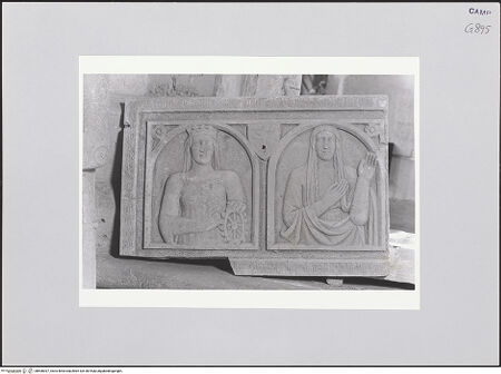 Vorderseite von Courtauld Institute, Conway Library [https://www.deutsche-digitale-bibliothek.de/content/lizenzen/rv-ez/] Fragment einer Sarkophagfront - Linkes Teil, bh508397_recto. Foto.