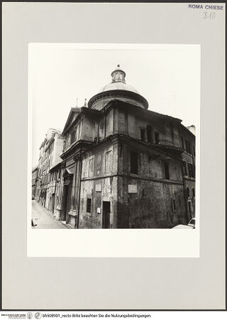 Vorderseite von Sopr BAS ROMA [https://www.deutsche-digitale-bibliothek.de/content/lizenzen/rv-ez/] Sant'Eligio degli Orefici - Außen, Blick von Westen, bh508901_recto. Foto.