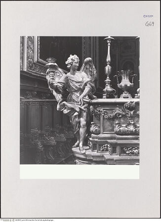 Vorderseite von ICCD [https://www.deutsche-digitale-bibliothek.de/content/lizenzen/rv-ez/] HauptaltarEngelspaar - Engel, links, bh508957_recto. Foto.