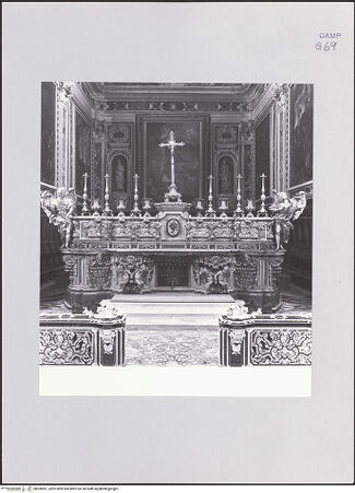 Vorderseite von ICCD [https://www.deutsche-digitale-bibliothek.de/content/lizenzen/rv-ez/] Hauptaltar - Frontseite, bh508961_recto. Foto.