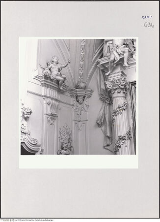 Vorderseite von ICCD [https://www.deutsche-digitale-bibliothek.de/content/lizenzen/rv-ez/] Ausstattung der Cappella del Rosario - Linke Kapellenwand, Ausschnitt, bh510282_recto. Foto.