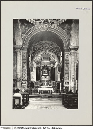 Vorderseite von Bibliotheca Hertziana [https://www.deutsche-digitale-bibliothek.de/content/lizenzen/rv-fz/] Santa Maria del Popolo - Blick zum Hochaltar, bh510405_recto. Foto.