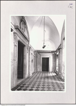 Vorderseite von Bibliotheca Hertziana [http://creativecommons.org/licenses/by-nc-sa/4.0/] Palazzo Orsini - Eingangsloggia, bh510739_recto. Foto: Sigismondi, Roberto.