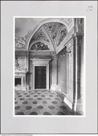 Vorderseite von Bibliotheca Hertziana [http://creativecommons.org/licenses/by-nc-sa/4.0/] Palazzo Orsini - Inneres, Atrium, bh511251_recto. Foto: Sigismondi, Roberto.