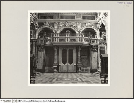 Vorderseite von Sopr. BAS ROMA [https://www.deutsche-digitale-bibliothek.de/content/lizenzen/rv-ez/] Santi Domenico e Sisto - Eingangswand, bh514444_recto. Foto.