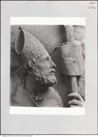 Vorderseite von Pedicini, Luciano [https://www.deutsche-digitale-bibliothek.de/content/lizenzen/rv-ez/] Altarretabel mit der Madonna delle Grazie zwischen den heiligen Cataldus und Agnellus und den Stiftern Giovanni Maria Poderico und Federico PodericoMadonna delle Grazie - Detail: der heilige Cataldo im Profil, bh515365_recto. Foto: Pedicini, Luciano.