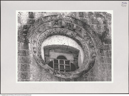 Vorderseite von Sigismondi, Roberto [http://creativecommons.org/licenses/by-nc-sa/4.0/] Rundfenster - Gesamtansicht, bh515680_recto. Foto: Sigismondi, Roberto.