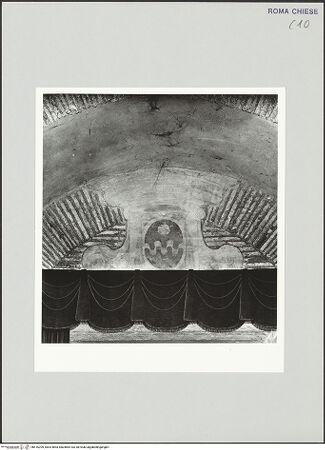 Vorderseite von Sopr. BAS ROMA [https://www.deutsche-digitale-bibliothek.de/content/lizenzen/rv-ez/] Gemaltes Wappen des Kardinals Fabrizio Veralli - , bh516209_recto. Foto.