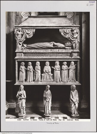 Vorderseite von Alinari [https://www.deutsche-digitale-bibliothek.de/content/lizenzen/rv-ez/] Grabmal der Isabella d'Apia (gest. 1375) - Frontalansicht, bh516414_recto. Foto.