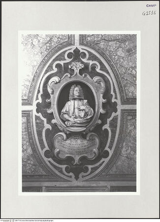 Vorderseite von ICCD [https://www.deutsche-digitale-bibliothek.de/content/lizenzen/rv-ez/] Grabmal des Flavio Gurgo (gest. 1720) - Gesamtansicht, bh517104_recto. Foto.