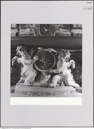 Vorderseite von ICCD [https://www.deutsche-digitale-bibliothek.de/content/lizenzen/rv-ez/] HauptaltarEngel mit Kreuz - , bh517111_recto. Foto.