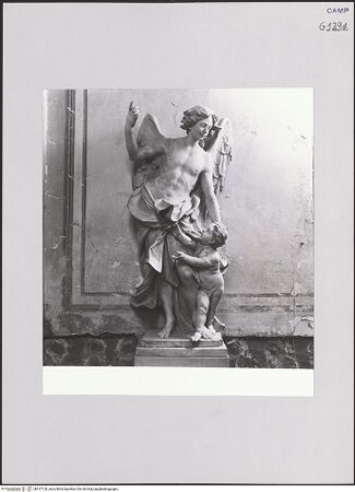 Vorderseite von ICCD [https://www.deutsche-digitale-bibliothek.de/content/lizenzen/rv-ez/] Schutzengel - Ansicht von vorne, bh517120_recto. Foto.