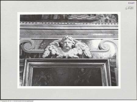 Vorderseite von ICCD [https://www.deutsche-digitale-bibliothek.de/content/lizenzen/rv-ez/] Rahmendekoration - Ein Cherub, bh517177_recto. Foto.