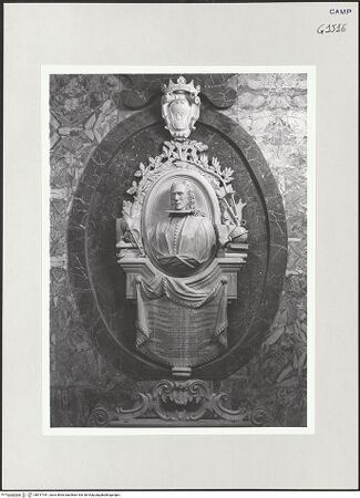 Vorderseite von ICCD [https://www.deutsche-digitale-bibliothek.de/content/lizenzen/rv-ez/] Grabmal des Matteo Ferrante - Gesamtansicht, bh517181_recto. Foto.