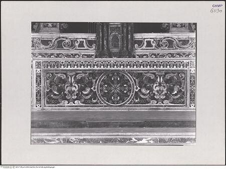 Vorderseite von ICCD [https://www.deutsche-digitale-bibliothek.de/content/lizenzen/rv-ez/] Hauptaltar - Antependium, bh517189_recto. Foto.
