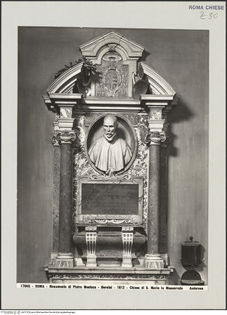 Vorderseite von Alinari [https://www.deutsche-digitale-bibliothek.de/content/lizenzen/rv-ez/] Grabmal des Pedro Foix de Montoya - Gesamtansicht, bh517259_recto. Foto.