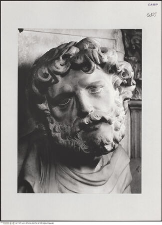 Vorderseite von Pedicini, Luciano [https://www.deutsche-digitale-bibliothek.de/content/lizenzen/rv-ez/] Der Altar von Monteoliveto (Altare del Pezzo)Der heilige Petrus - Detail: Kopf, bh517431_recto. Foto: Pedicini, Luciano.