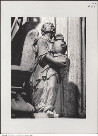 Vorderseite von Pedicini, Luciano [https://www.deutsche-digitale-bibliothek.de/content/lizenzen/rv-ez/] Zwei Engel mit Urnen - Engel rechts, bh518258_recto. Foto: Pedicini, Luciano.