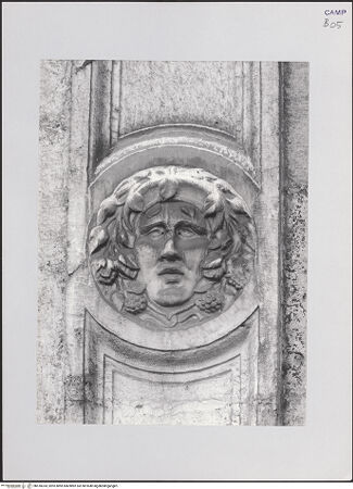 Vorderseite von Pedicini, Luciano [https://www.deutsche-digitale-bibliothek.de/content/lizenzen/rv-ez/] Castel CapuanoFontana del Formello - Detail, bh518334_recto. Foto: Pedicini, Luciano.