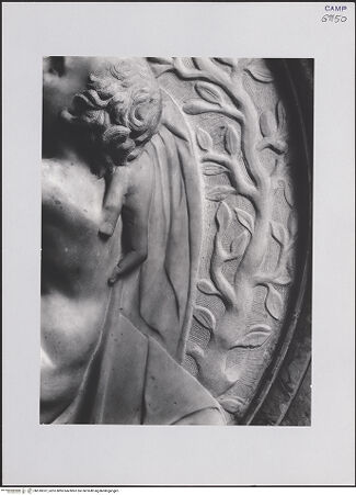 Vorderseite von Pedicini, Luciano [https://www.deutsche-digitale-bibliothek.de/content/lizenzen/rv-ez/] Maria mit Kind - Detail, bh518357_recto. Foto: Pedicini, Luciano.