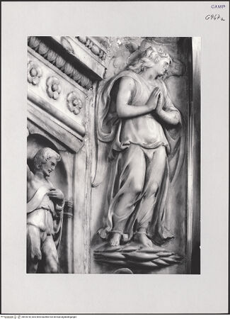 Vorderseite von Pedicini, Luciano [https://www.deutsche-digitale-bibliothek.de/content/lizenzen/rv-ez/] Tabernakelrahmen der Ikone von Santa Maria la Bruna - Engel in Anbetung (links, oben), bh518728_recto. Foto: Pedicini, Luciano.